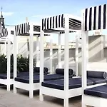 Hotel Midmost By Majestic Group