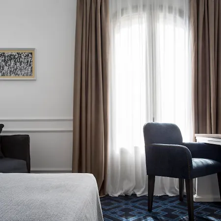 Hotel Midmost Barcelona