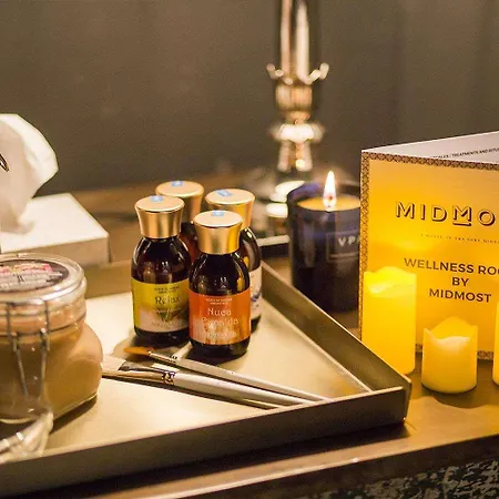 Hotel Midmost 4*