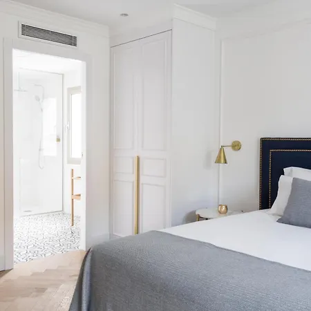 Midmost By Majestic Group Hotell 4*