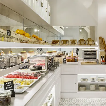 Midmost By Majestic Group 4*