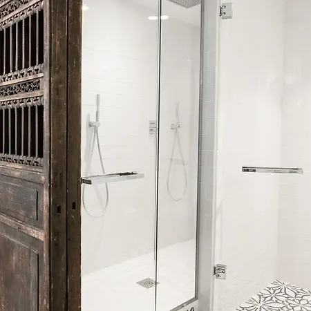 Hotell Midmost By Majestic Group 4*