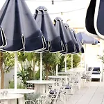 Midmost By Majestic Group 酒店 4*